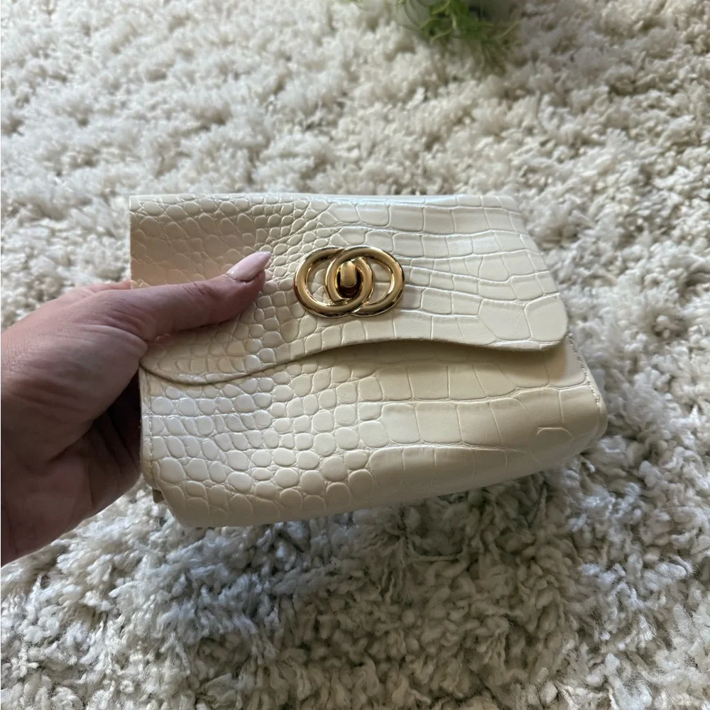 Elegant Cream Croc-Embossed Clutch
